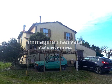 Foto Casale in PODERE IL TORDO, Cinigiano Centro di 150 m² con 8 locali