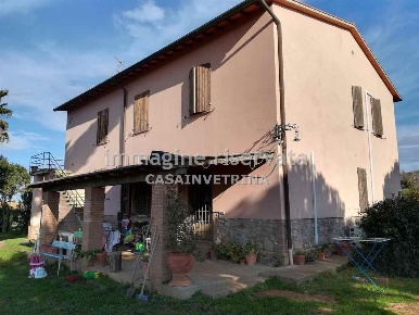 Foto Casale in RIMIGLIANO, San Vincenzo di 500 m² con 6 locali in vendita
