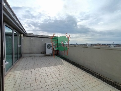 Foto Loft in Via Oleificio, Viareggio di 70 m² con 1 locali in vendita