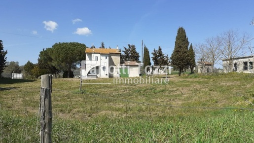 Foto Casale in Marrucheti, Campagnatico di 160 m² con 4 locali in vendita
