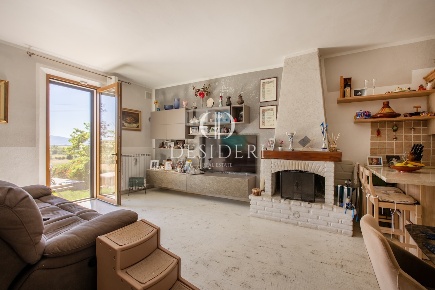 Foto Casale in Strada provinciale Giuncarico, Roccastrada di 200 m²