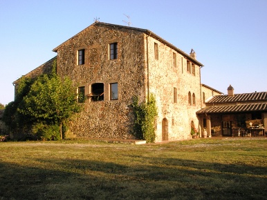 Foto Casale in Strada di Campagna, Cinigiano di 600 m² con 20 locali