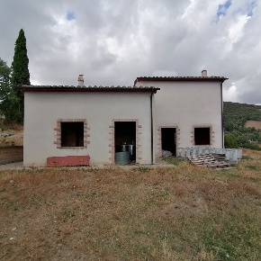 Foto Casale a Sorano di 120 m² con 3 locali in vendita