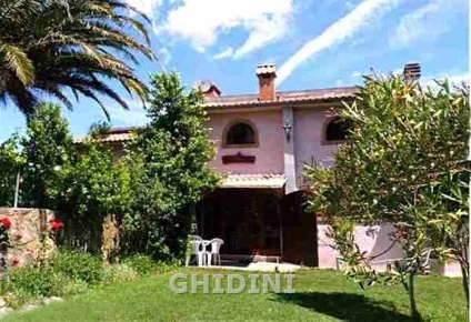 Foto Casale a Gavorrano di 120 m² con 5 locali in vendita