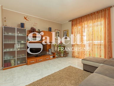 Foto Duplex in Della LibertÃ, Villaricca di 125 m² con 4 locali in vendita