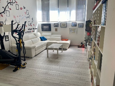 Foto Loft in Via Ronchi 43, Milano Udine di 80 m² con 2 locali in vendita