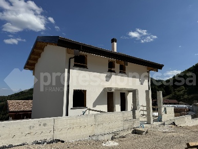 Foto Duplex in aremogna, Roccaraso di 80 m² con 3 locali in vendita