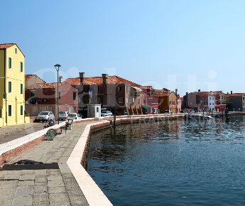 Foto Duplex in Via ISOLA DI PELLETRINA Calle Chiesa Ognisanti 00, Venezia