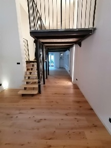 Foto Loft in via Cavaller Maggiore, Torino Cenisia di 80 m² con 2 locali