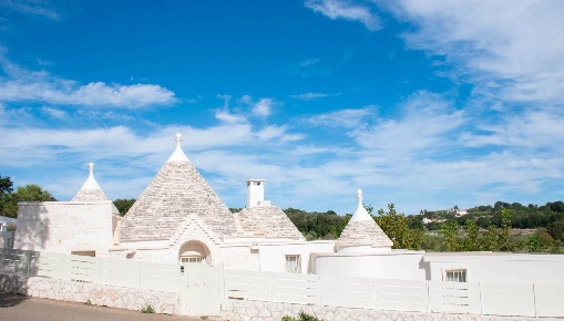 Foto Trullo in Contrada Francescone  87, Locorotondo di 118 m² con 5 locali