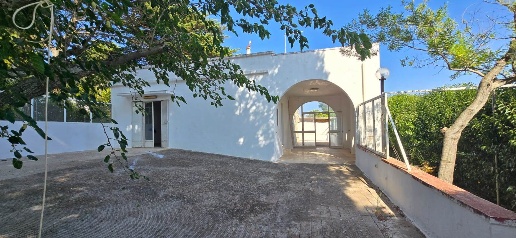 Foto Trullo in C.DA CASELLE, Martina Franca di 115 m² con 5 locali