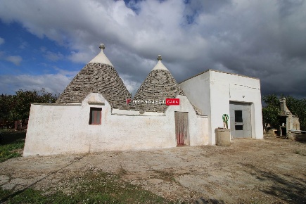 Foto Trullo in Contrada Nigri, Martina Franca di 140 m² con 4 locali