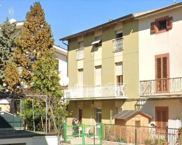 Foto Villa a schiera in Via Magellano, Civitanova Marche di 220 m²