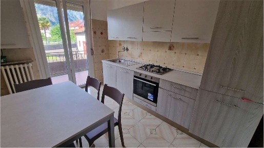 Foto Appartamento in Via XX Settembre, Gravellona Toce Centro di 70 m²
