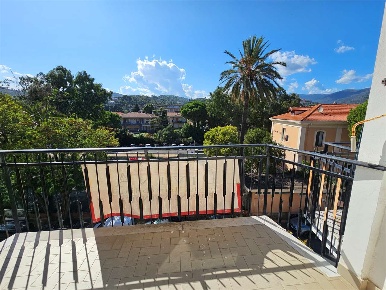 Foto Appartamento in piazza mazzini 13, Diano Marina Centro di 78 m²