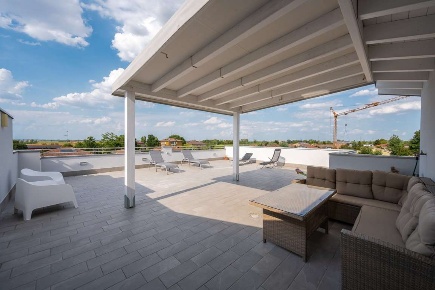 Foto Attico in Via Rosa Luxemburg 15, Carpi di 190 m² con 4 locali