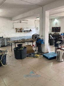 Foto Magazzino a Napoli Piscinola di 90 m² con 2 locali in vendita