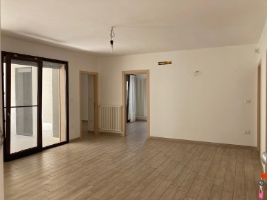 Foto Appartamento in Via 4 th novembre 1918 39 C, Brindisi di 92 m²