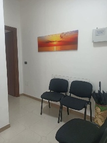 Foto Ufficio in Via san giovanni bosco 87, Brindisi di 12 m² con 1 locali