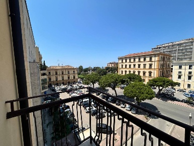 Foto Ufficio in san vito, Agrigento di 145 m² con 4 locali in affitto