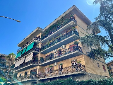 Foto Appartamento in Via Montaione 20, Roma Nuovo Salario di 157 m²