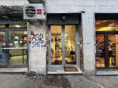 Foto Negozio in Via alfonso rendano 35, Roma Africano - Villa Chigi