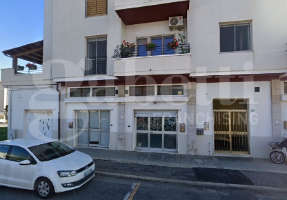 Foto Negozio in Viale BRIANZA 21, Oristano Centro di 29 m² con 1 locali
