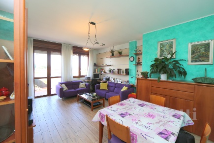 Foto Appartamento in Via Milano 36, Gallarate Madonna in Campagna di 120 m²