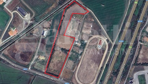Foto Terreno agricolo in Strada PROVINCIALE 57 20, Oristano di 13485 m²