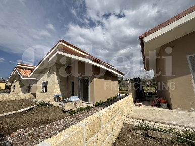 Foto Villa singola in Via del Sassone quarta traversa SNC, Marino di 90 m²