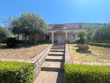 Foto Villa singola in Antimo Graziano, Bellona Centro di 433 m² in vendita