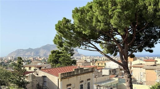 Foto Appartamento in VIA zuppetta 46, Palermo Villagrazia di 102 m²