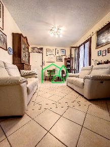 Foto Villa a schiera a Viareggio Bicchio - Varignano di 140 m² con 7 locali