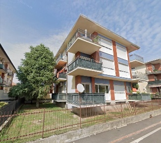Foto Appartamento a Magenta Centro di 113 m² con 4 locali in vendita