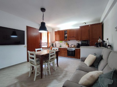 Foto Appartamento a Collesalvetti Centro di 64 m² con 3 locali in vendita