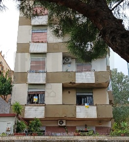 Foto Appartamento in Viale Regina Elena, Messina Libertà di 140 m²