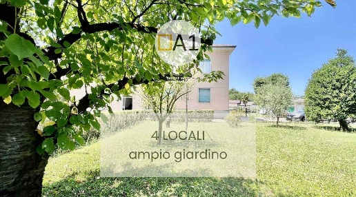 Foto Appartamento in via montecatini, Cogliate Centro di 120 m² in vendita