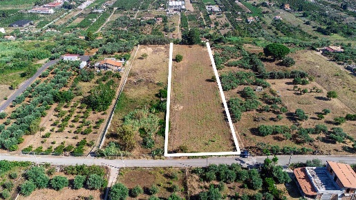 Foto Terreno agricolo in Via del Mirto, Campofelice di Roccella di 4063 m²