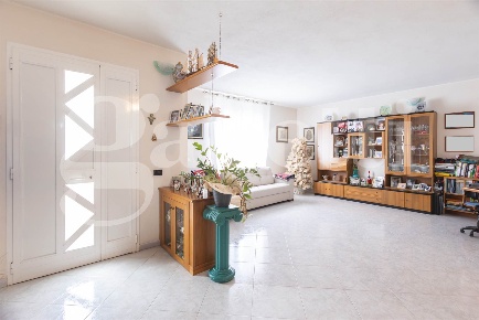Foto Casa indipendente a Sinnai di 160 m² con 4 locali in vendita