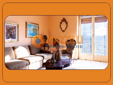Foto Appartamento in Corso Garibaldi, Potenza Centro di 170 m² con 5 locali