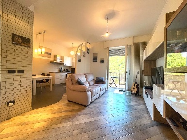 Foto Appartamento in Via Eritrea 18, Vimercate Ruginello di 90 m²