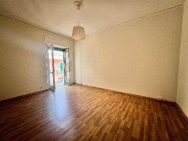 Foto Appartamento a Salerno Centro di 65 m² con 2 locali in affitto