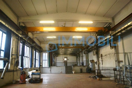 Foto Capannone industriale in via al lago, Lecco Maggianico - Bione