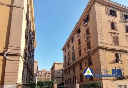 Foto Appartamento in Via Germano Sommeiller, Roma Anagnina di 80 m²