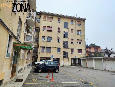 Foto Appartamento in VIA PADOVA, Limbiate Centro di 55 m² con 3 locali