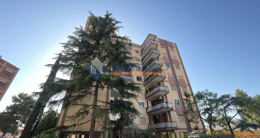 Foto Appartamento in Via Martiri D'Avola 10, Bari Picone di 129 m²