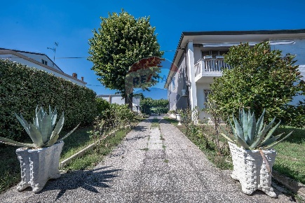 Foto Appartamento in Via Ferrara, Ostellato Dogato di 200 m² con 6 locali