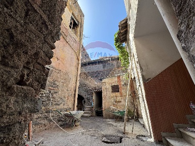 Foto Appartamento in Via Solferino, Catania Ferrarotto - Acquedotto Greco