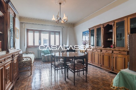 Foto Appartamento in Via Cairoli, Mogliano Centro di 138 m² con 7 locali