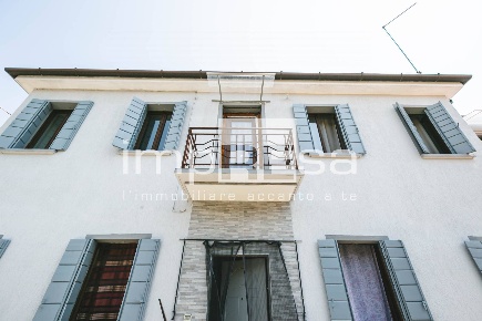 Foto Casa indipendente in VICOLO GIACOMO ZANELLA, Treviso Selvana di 120 m²